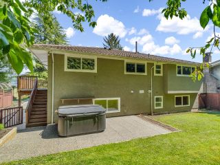 Photo 6: 415 FAIRWAY Drive in North Vancouver: Dollarton House for sale : MLS®# R2881658