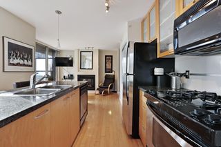 Photo 9: 1506 969 RICHARDS Street in Vancouver: Downtown VW Condo for sale in "Mondrian II" (Vancouver West)  : MLS®# R2659143