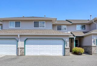 Photo 1: 103 5765 VEDDER Road in Sardis: Garrison Crossing Townhouse for sale in "Southside Estates" : MLS®# R2784408