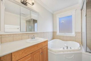 Photo 25: 3523 40 Street SW in Calgary: Glenbrook Detached for sale : MLS®# A2130121