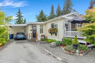 Photo 2: 6 11842 PONDEROSA Boulevard in Pitt Meadows: Central Meadows Manufactured Home for sale in "MEADOW HIGHLANDS MOBILE COOP" : MLS®# R2783974