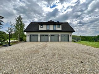 Photo 5: 251239 Welland Drive in Rural Rocky View County: Rural Rocky View MD Detached for sale : MLS®# A2068048