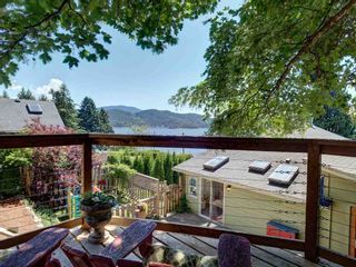 Photo 14: 458 CENTRAL Avenue in Gibsons: Gibsons & Area House for sale (Sunshine Coast)  : MLS®# R2389953