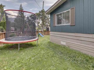 Photo 3: 176 1830 MAMQUAM Road in Squamish: Garibaldi Estates Manufactured Home for sale in "Timbertown Mobile Park" : MLS®# R2489156
