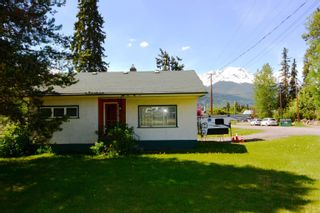 Photo 21: 3895 NINTH Avenue in Smithers: Smithers - Town House for sale in "Hill section" (Smithers And Area)  : MLS®# R2698302