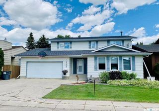 Photo 1: 426 Delaronde Road in Saskatoon: Lakeview SA Residential for sale : MLS®# SK946208
