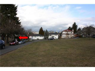Photo 2: 43 DIEPPE Place in Vancouver: Renfrew Heights House for sale (Vancouver East)  : MLS®# V1061962