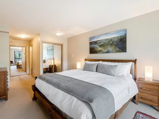 Photo 13: 302 3212 BLUEBERRY Drive in Whistler: Blueberry Hill Condo for sale in "RAVENCREST" : MLS®# R2727858