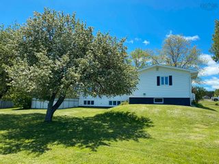 Photo 5: 1908 Granton Abercrombie in Abercrombie: 108-Rural Pictou County Residential for sale (Northern Region)  : MLS®# 202208866