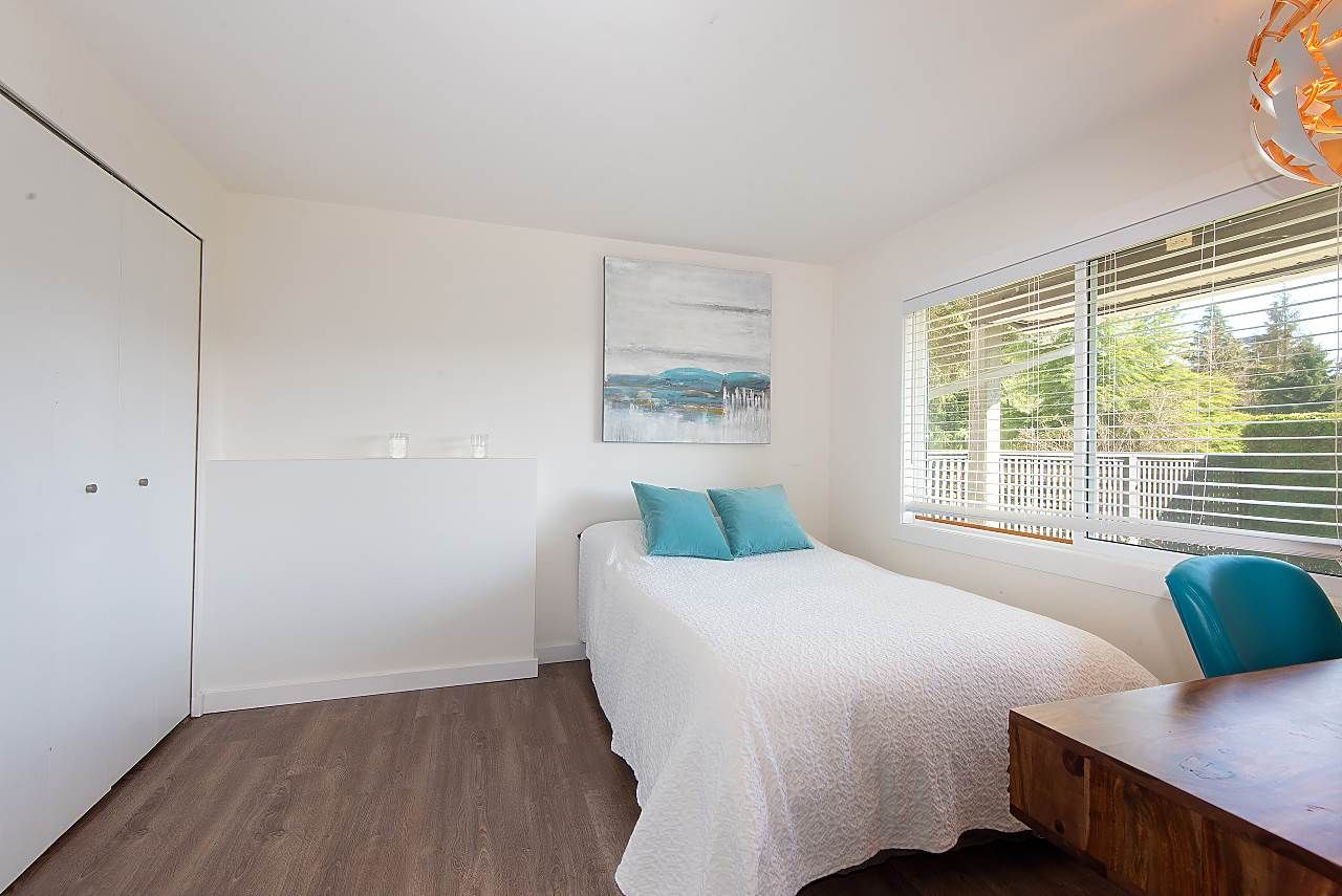 Photo 12: Photos: 774 APPLEYARD COURT in Port Moody: North Shore Pt Moody House for sale : MLS®# R2372252