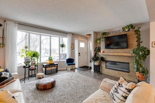 Photo 2: 4524 Montgomery Avenue NW in Calgary: Montgomery Detached for sale : MLS®# A2042546