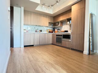 Photo 2: 1755 38 SMITHE Street in Vancouver: Downtown VW Condo for sale in "ONE PACIFIC" (Vancouver West)  : MLS®# R2878432