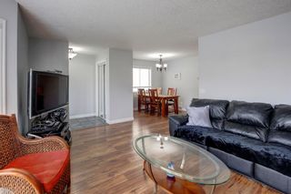 Photo 6: 100 Somerside Manor SW in Calgary: Somerset Detached for sale : MLS®# A1038444
