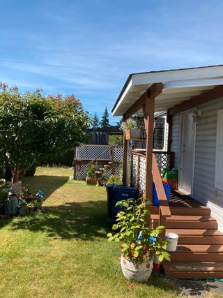 Photo 4: 29 5575 MASON Road in Sechelt: Sechelt District Manufactured Home for sale in "Mason Mobile Home Park" (Sunshine Coast)  : MLS®# R2706345