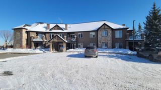 Photo 1: 1108 1888 Signature Park SW in Calgary: Signal Hill Apartment for sale : MLS®# A2112822