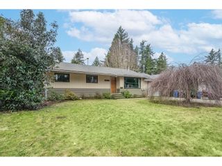 Photo 1: 2839 WOODLAND STREET in Abbotsford: House for sale : MLS®# R2879003
