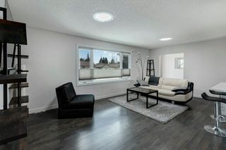 Photo 5: 4323 47 Street SW in Calgary: Glamorgan Detached for sale : MLS®# A2037630