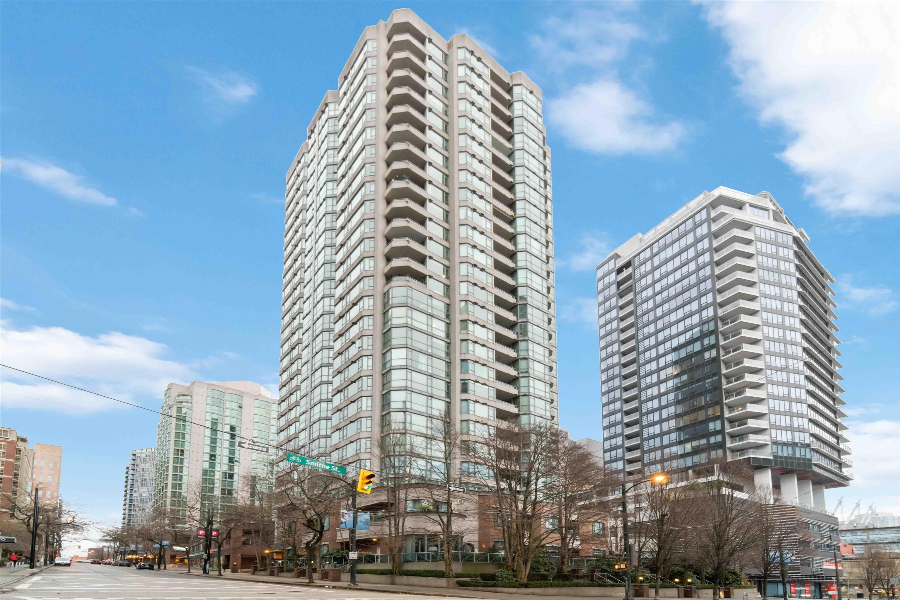 Main Photo: 1205 888 HAMILTON Street in Vancouver: Downtown VW Condo for sale in "Rosedale Gardens" (Vancouver West)  : MLS®# R2747637