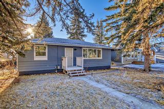 Main Photo: 8623 48 Avenue NW in Calgary: Bowness Detached for sale : MLS®# A2099914