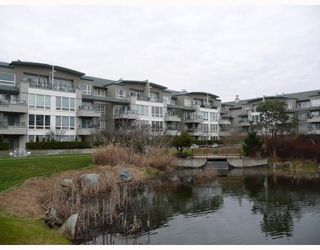 Photo 1: 303 5800 ANDREWS Road in Richmond: Steveston South Condo for sale in "THE VILLAS AT SOUTHCOVE" : MLS®# V737479