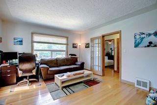 Photo 6: 3830 1 Street NW in Calgary: Highland Park Detached for sale : MLS®# A1246241