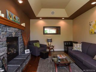 Photo 15: 2375 WALBRAN PLACE in COURTENAY: CV Courtenay East House for sale (Comox Valley)  : MLS®# 705034