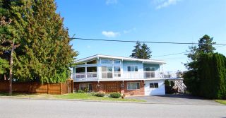 Photo 1: 887 TWENTY FIRST Street in New Westminster: Connaught Heights House for sale in "CONNAUGHT HEIGHTS" : MLS®# R2112493