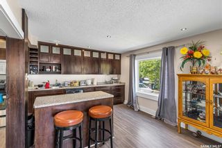 Photo 2: 1105 Kilburn Avenue in Saskatoon: Buena Vista Residential for sale : MLS®# SK935216