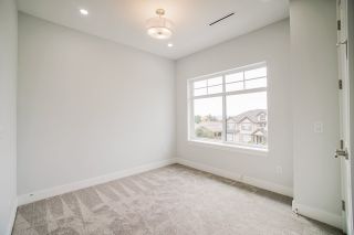 Photo 17: 943 WALLS Avenue in Coquitlam: Coquitlam West House for sale : MLS®# R2447734