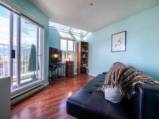 Photo 2: 303 2215 MCGILL Street in Vancouver: Hastings Condo for sale (Vancouver East)  : MLS®# R2487486