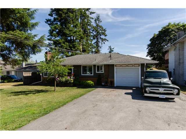 Main Photo: 17400 58A Avenue in Surrey: Cloverdale BC House for sale (Cloverdale)  : MLS®# F1447318