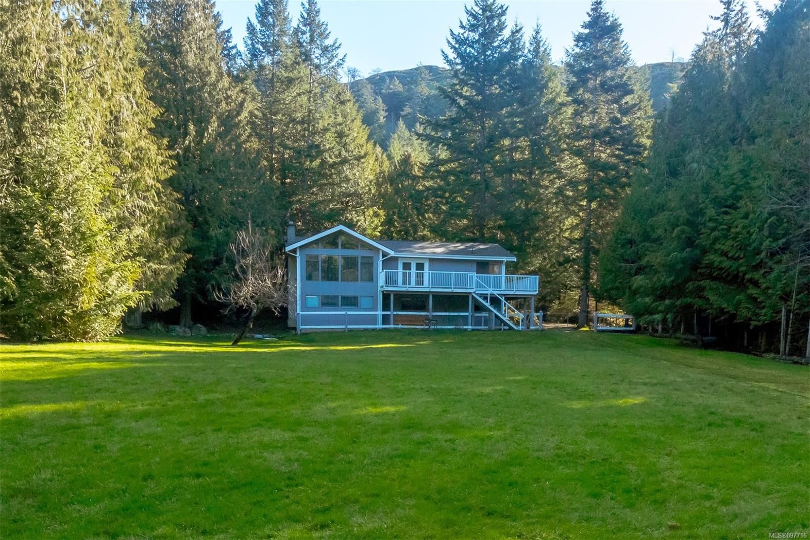 Main Photo: 1448 Millstream Rd in Highlands: Hi Western Highlands House for sale : MLS®# 897716