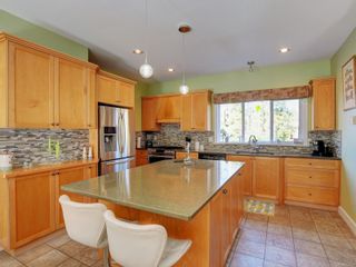 Photo 4: 1820 Marina Way in North Saanich: NS McDonald Park House for sale : MLS®# 952278