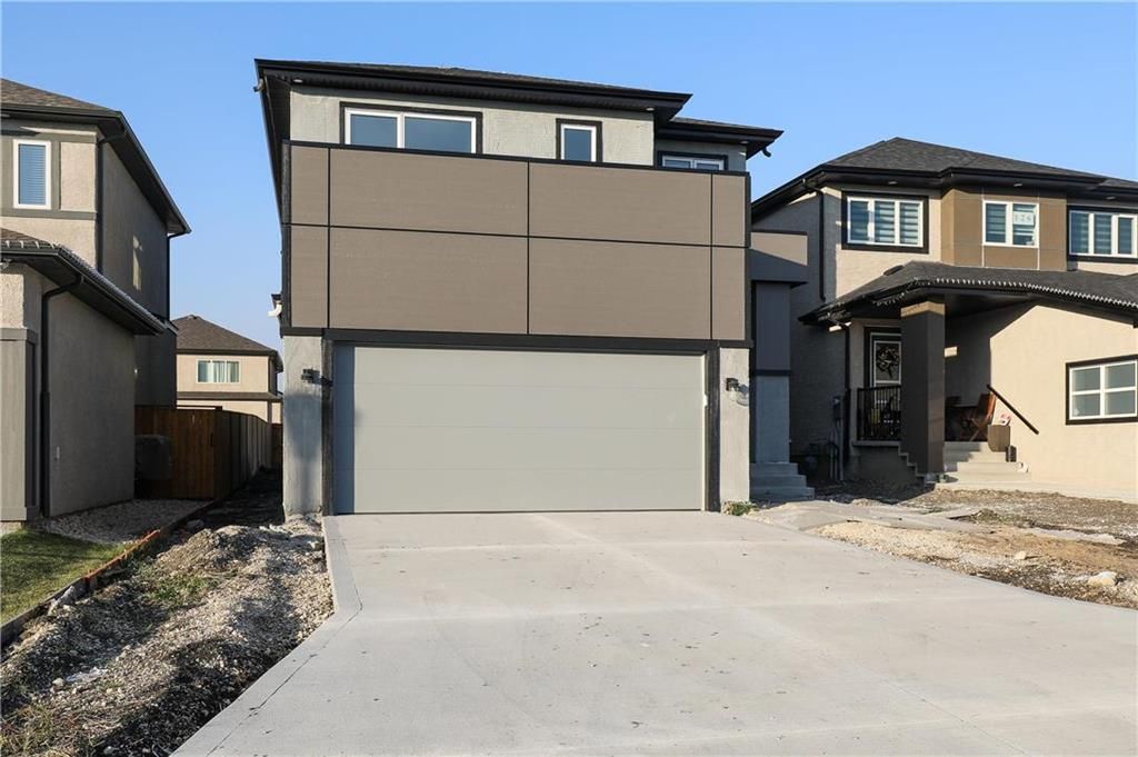 Main Photo: 122 Yellow Rail Crescent in Winnipeg: Charleswood Residential for sale (1H)  : MLS®# 202223688