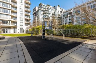 Photo 24: 902 1833 CROWE Street in Vancouver: False Creek Condo for sale (Vancouver West)  : MLS®# R2872638