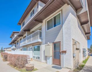 Photo 2: 514 200 Brookpark Drive SW in Calgary: Braeside Row/Townhouse for sale : MLS®# A1094257