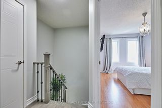 Photo 11: 26 Salmon Way in Whitby: Downtown Whitby Condo for sale : MLS®# E6081452