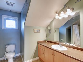 Photo 12: 108 951 Goldstream Ave in Langford: La Langford Proper Row/Townhouse for sale : MLS®# 928873