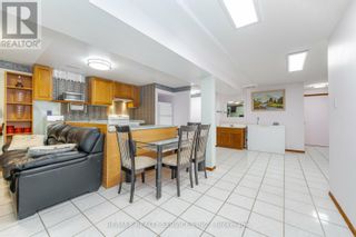 Photo 25: 16 SUNFOREST DR in Brampton: House for sale : MLS®# W8156548