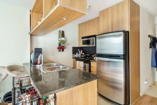 Photo 3: 706 1010 RICHARDS Street in Vancouver: Yaletown Condo for sale in "GALLERY" (Vancouver West)  : MLS®# R2652779