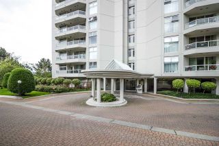 Photo 2: 903 71 JAMIESON Court in New Westminster: Fraserview NW Condo for sale in "Palace Quay" : MLS®# R2715866