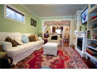 Photo 4: 3673 VANNESS Avenue in Vancouver: Collingwood VE House for sale (Vancouver East)  : MLS®# V841461