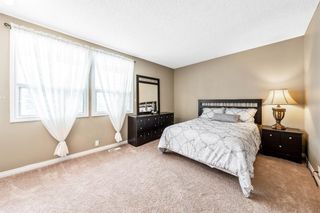 Photo 12: 13 Woodhill Court SW in Calgary: Woodlands Row/Townhouse for sale : MLS®# A1209374