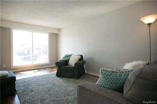 Photo 5: 235 Fairlane Avenue in Winnipeg: Crestview Residential for sale (5H)  : MLS®# 1807343