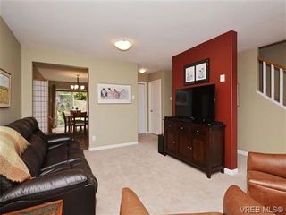 Photo 4: 72 14 Erskine Lane in VICTORIA: VR Hospital Row/Townhouse for sale (View Royal)  : MLS®# 703903
