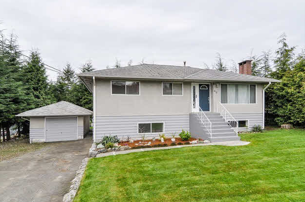 Main Photo: 412 DRAYCOTT Street in Coquitlam: Central Coquitlam House for sale : MLS®# v1002158