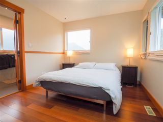 Photo 10: 1005 PANORAMA Place in Squamish: Hospital Hill House for sale in "Hospital Hill" : MLS®# R2442448