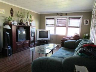 Photo 8: 8819 75TH Street in Fort St. John: Fort St. John - City SE Manufactured Home for sale in "ANNEOFIELD" (Fort St. John (Zone 60))  : MLS®# N230729