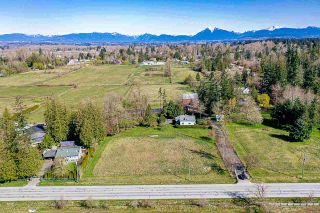 Photo 5: 22985 40 AVENUE in Langley: Campbell Valley House for sale : MLS®# R2565143