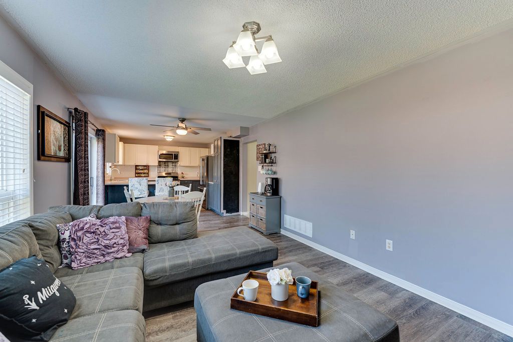 Photo 23: Photos: 29 Ingram Court in Barrie: House for sale (Simcoe)  : MLS®# 40129699